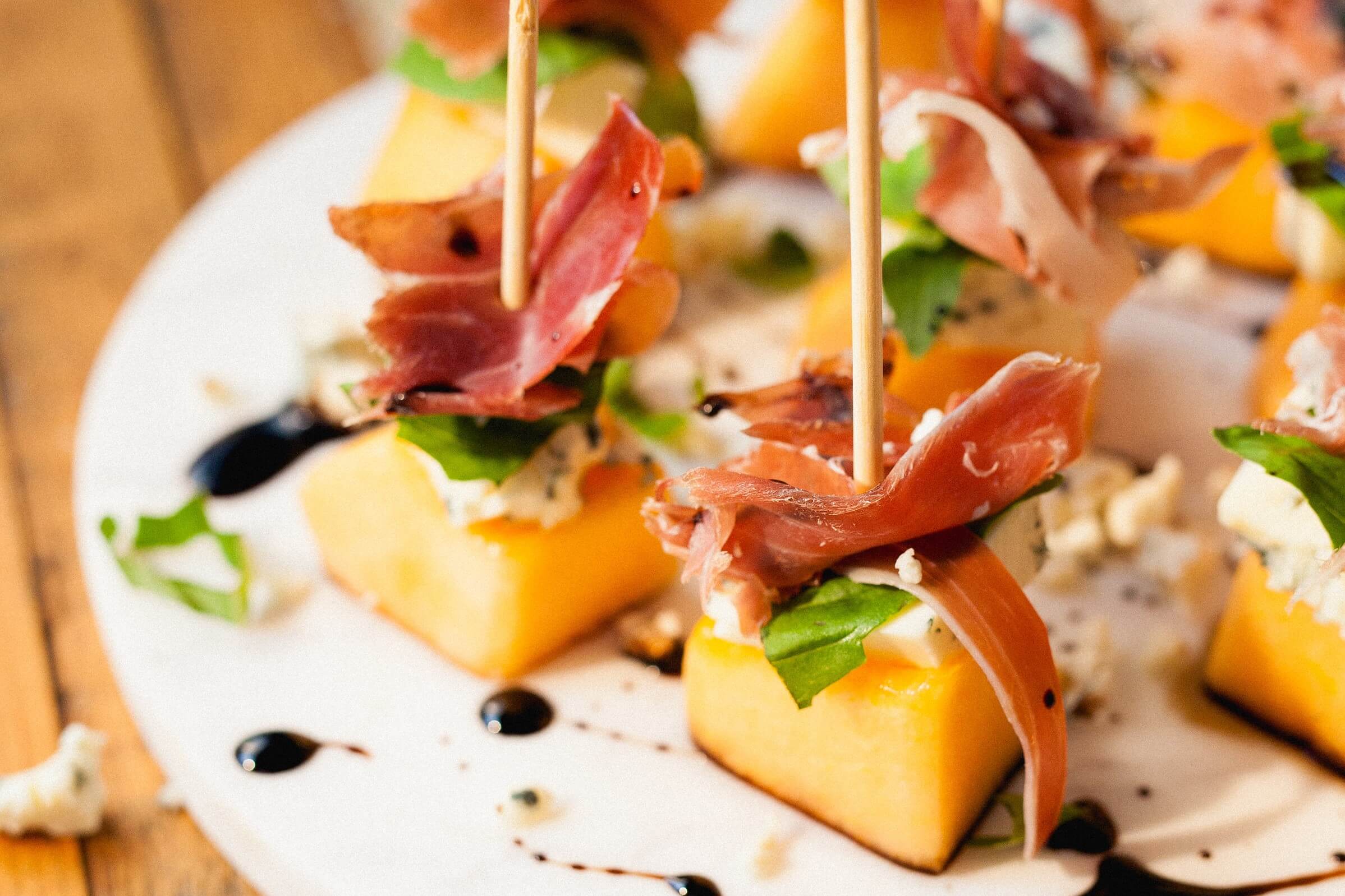 Prosciutto, Melon and Bleu Cheese Bites | Niman Ranch